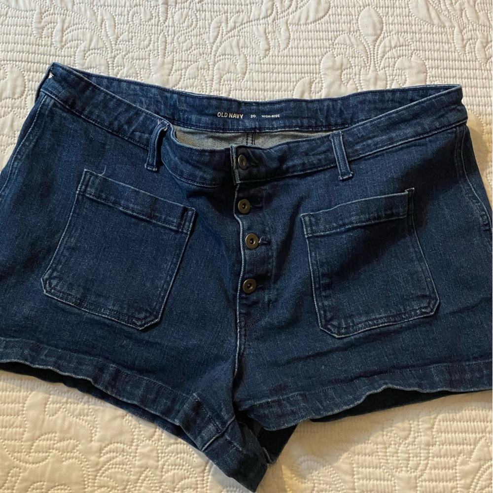 Old Navy High Rise Denim shorts Size 20